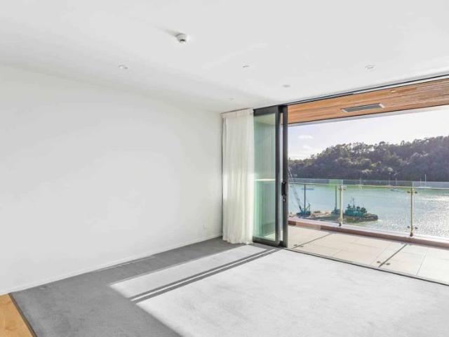 Premium Luxury apartment with Sea View!