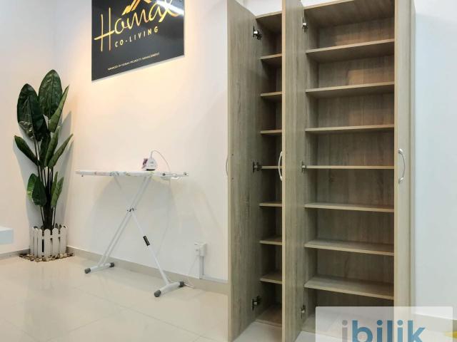PREMIUM LUXURY ROOM IN THE HAMILTON! MASTER ROOM!