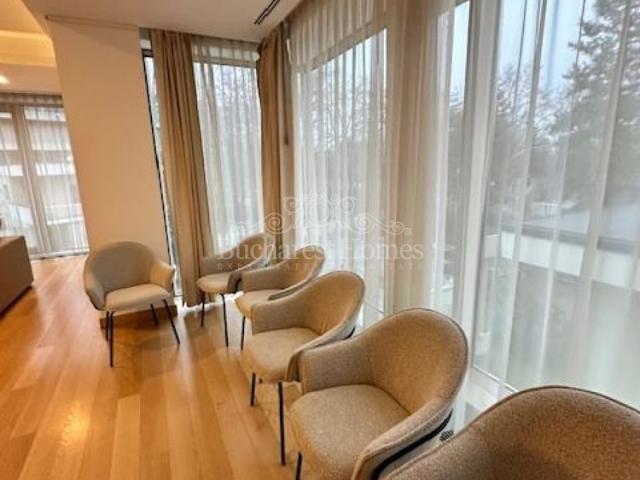 Premium Large Apartment of Two Bedrooms in Top Location, Primaverii
