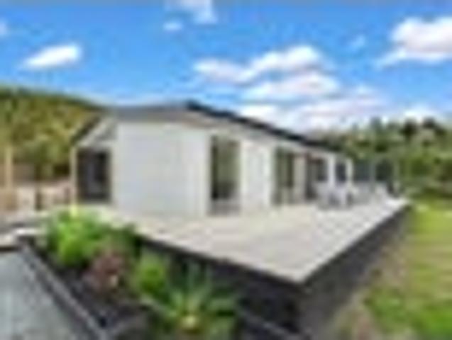 Premium Lifestyle Living & Panoramic Rural Views