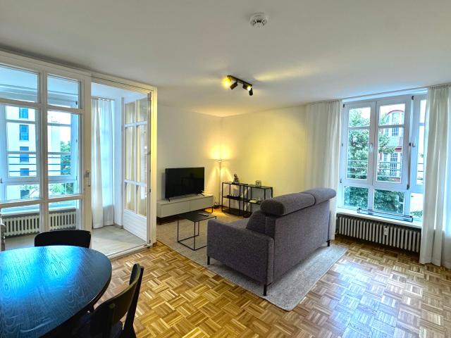 Premium Living in City West: Stylish Apartment at Olivaer Platz