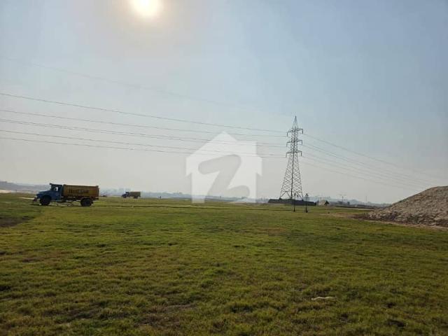 Premium Plot for Sale Near Park Road | Flexible 3 Year Installment Plan | Ideal Investment