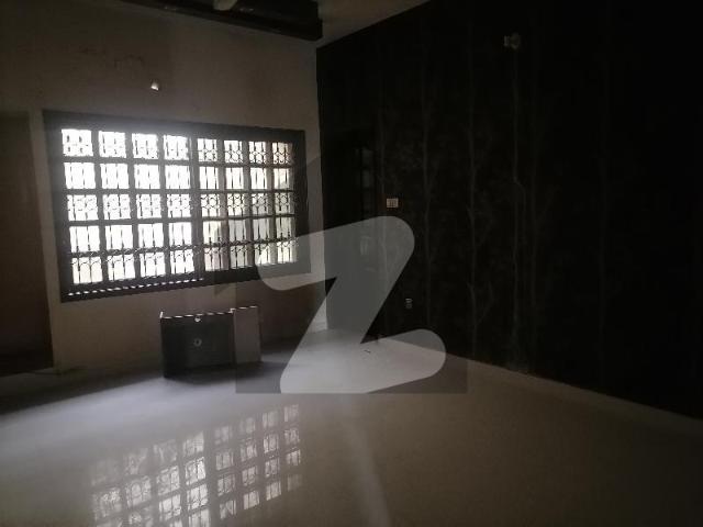 Premium Prime Location 600 Square Yards House Is Available For Sale In Karachi Adamjee Nagar