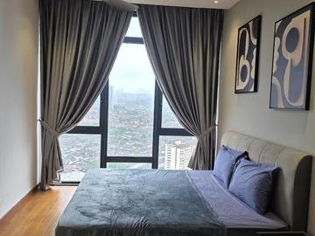 Premium Private Lift Picasso Residence Brand New Full Furnish 5 Star