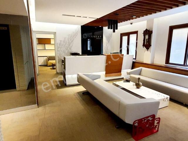 Premium Quality Full Eşyalı |tam Kat |teraslı |iskanlı |300m²