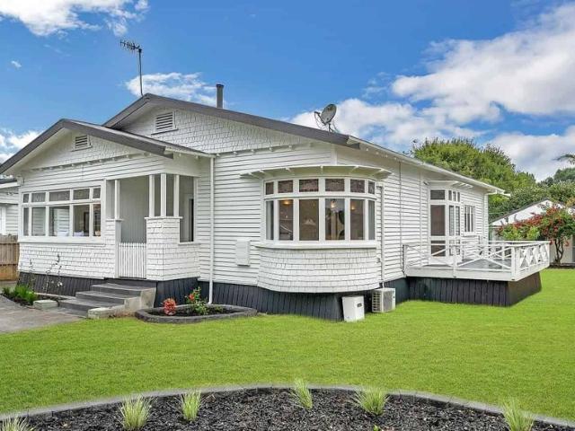 Premium Remuera Rental, ready now!