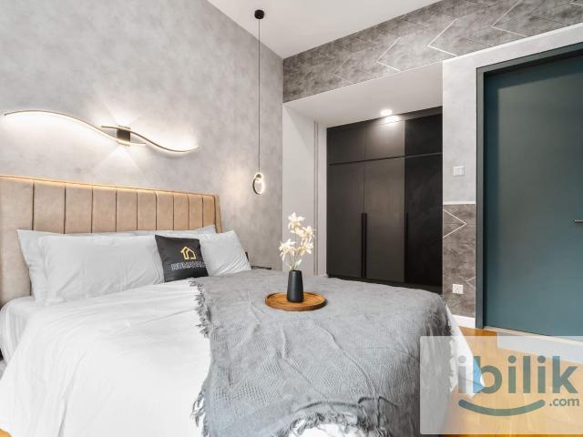 Premium Room @ Emerald 9 | Direct MRT Access to TRX & Bukit Bintang
