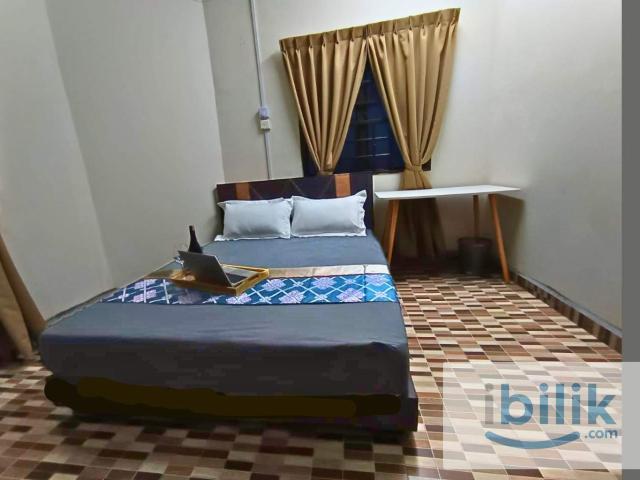 Premium Room with Attached Bathroom Rental for Male Only