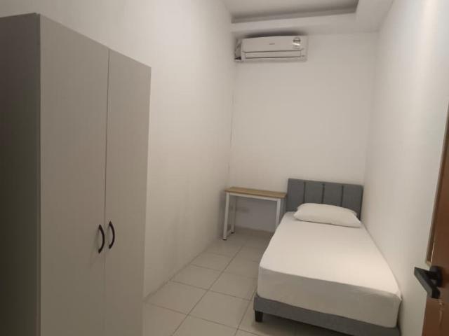 Premium Single Room Bandar Seri Coalfiends, Puncak Alam Close to Workplace