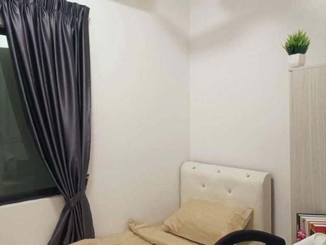 Premium ️ Single Room Fully Furnished @ NEW Aircond Wardrobe Table Chair Mattress, VERANDO RESIDENCY, PJ