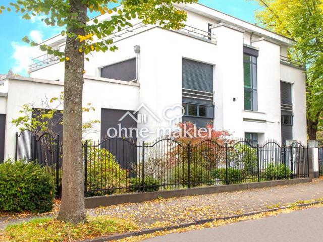Premium Villa in Düsseldorf mit Penthouse
