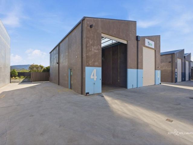 Premium Warehouse Facility