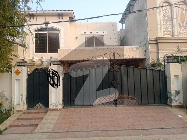 Premium 18 Marla House Is Available For Sale In Lahore DHA Phase 4 Block GG