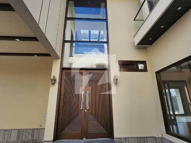 Premium | 1,000 sq. Yd luxury mansion | khayaban e ittehad | phase 6
