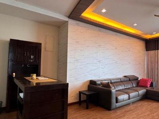 Premium 2100 sqft Residence Stylishly Renovated Fully Furnished