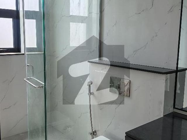 Premium 2 Bed Apartment for Rent in Gulberg III Gulberg 3