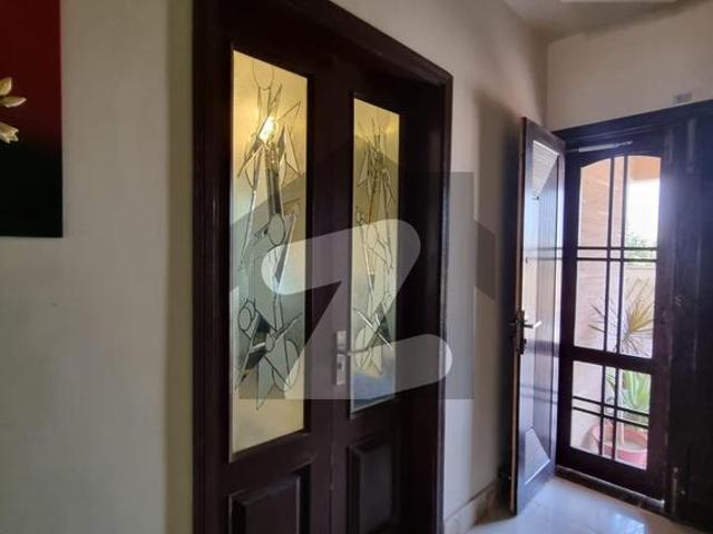 Premium 300 Sq. Yds. Villa For Rent | 5 Bedrooms | Huge 500 Sq. Yds. Garden Bahria Town Karachi