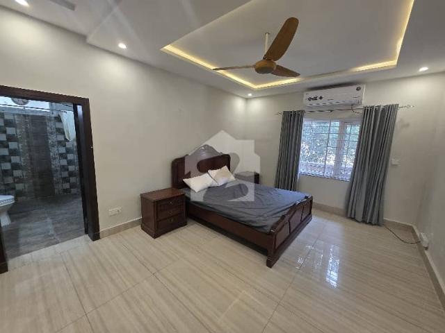 Premium 3 Bed Furnished Upper Portion in F 7 | Long Driveway | Servant Qtr