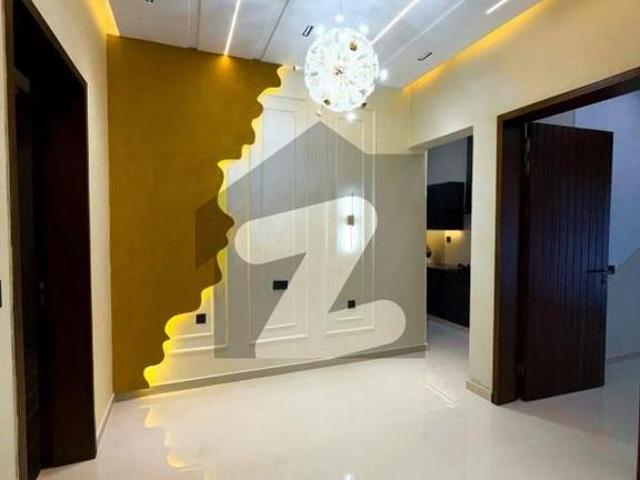 Premium 5 Marla House for Rent | Comfortable Family Living Did you DHA 9 Town