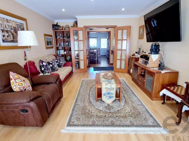 Prepare Se para se apaixonar por este bonito Apartamento T2. 99m² Caldas da Rainha Santo Onofre e Serra do Bouro
