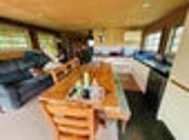 PRESENT ALL OFFERS HOLIDAY HIDEAWAY
