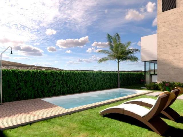 Presentamos un exclusivo proyecto de villas de obra nueva en. 140m² Santa Rosalia