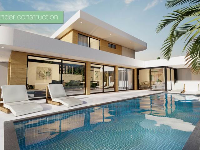 Presentamos esta espectacular villa de diseño contemporáneo. 160m² Pedreguer