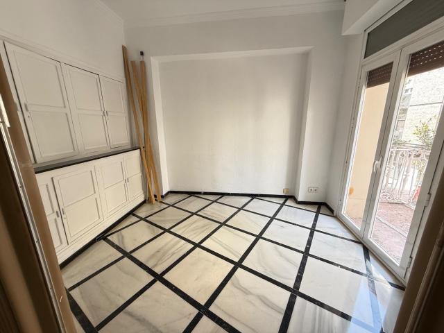 PRESENTAMOS OFICINA EN AVENIDA CRUZ CONDE