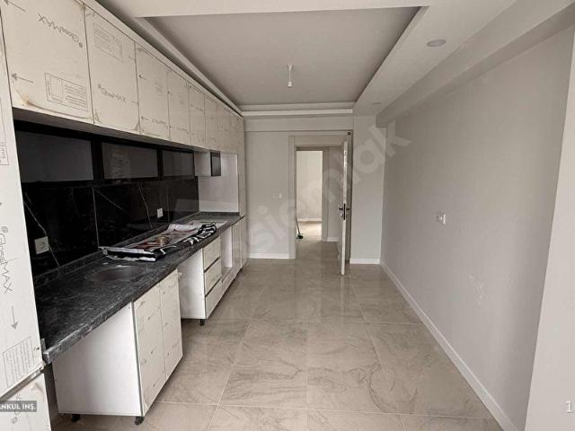 [PRESTİJDEN]ŞEHİT TEZCAN CADDESİNDE ARA KAT GÜNEY CEPHE DAİRE