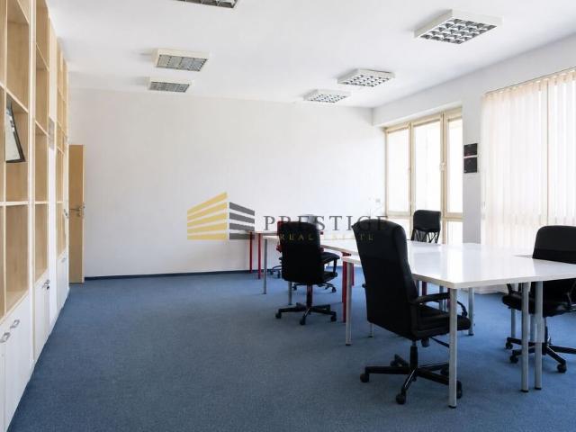 Prestiżowy lokal biurowy 327 m2 w centrum Warszawy