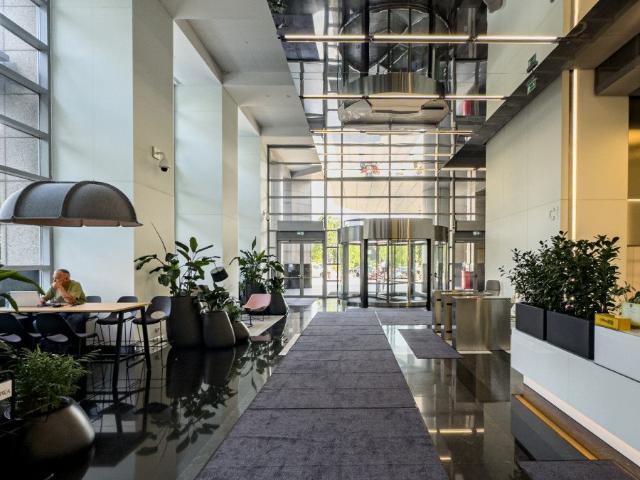 Prestiżowe biuro 380 m² w Warsaw Financial Center