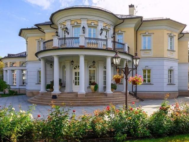 Престижная вилла в продажа ИСТРА, Московская область