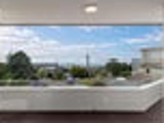 Prestige Location, Exceptional Coastal Lifestyle