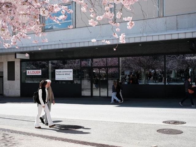 Prestigeträchtiges Büro mit 420 m2 zu vermieten rue de lausanne 25, Sion, Kanton Wallis
