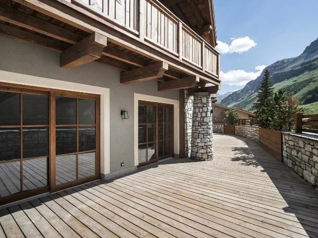 Chalet on sale in Val d'Isère 546 m² | dreamo. Ch