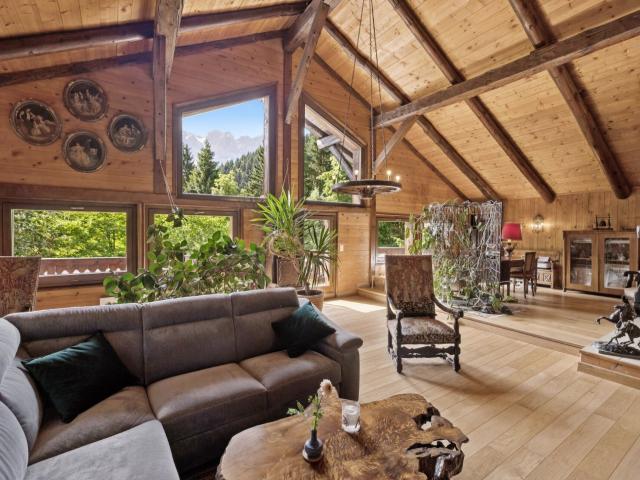 Prestigious rustic chic chalet in the heart of the Portes du Soleil | dreamo. Ch