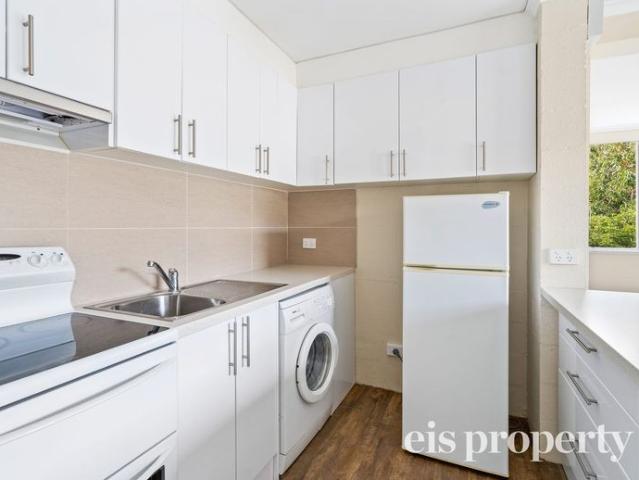 Prestigious Sandy Bay Apartment