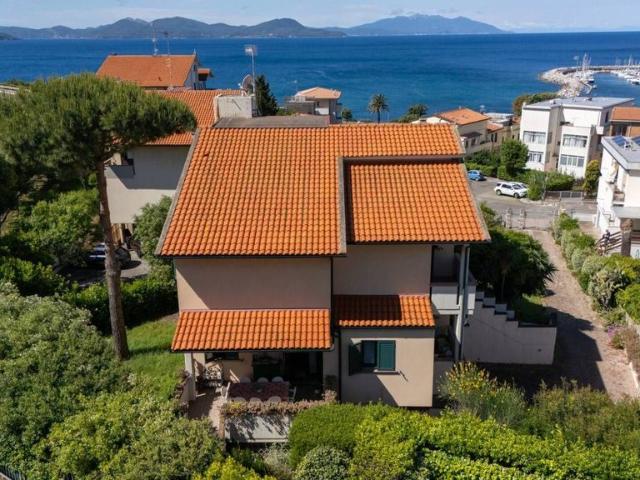 Prestigiosa villa di 400 mq in vendita, Via Nomellini, 19, Piombino, Toscana
