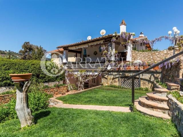 Prestigiosa villa di 400 mq in vendita Monte Argentario, Italia