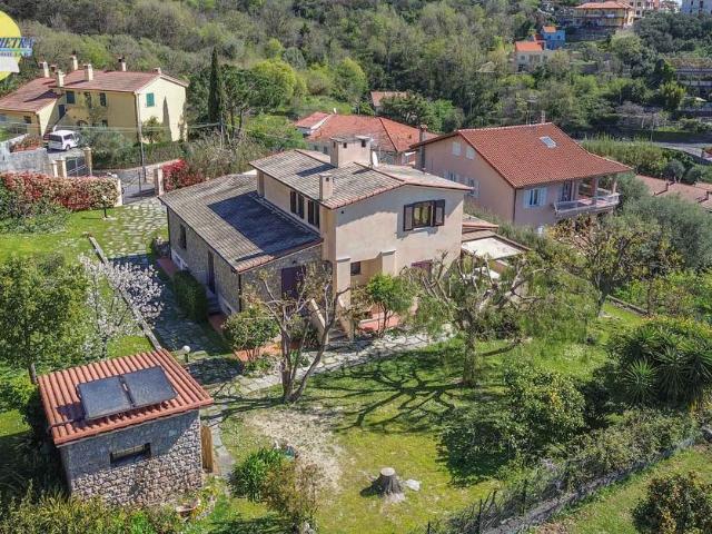Prestigiosa villa di 420 mq in vendita via Pozzo 22, Boissano, Liguria