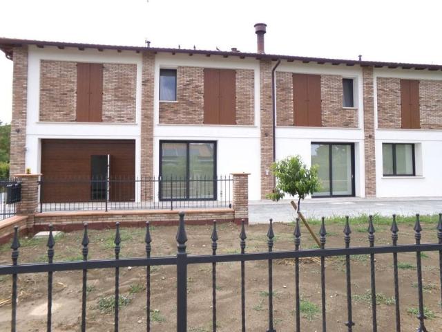 Prestigiosa villa di 434 mq in vendita San Giovanni in Persiceto, Emilia Romagna