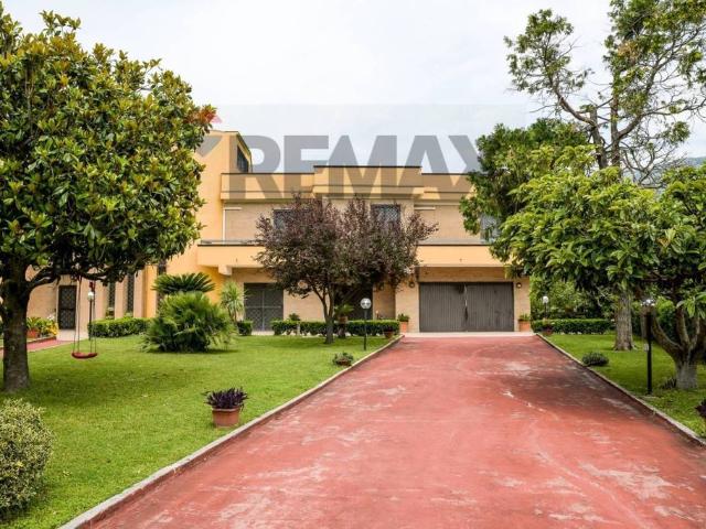 Prestigiosa villa di 476 mq in vendita STRADA STATALE 6 CASILINA, San Pietro Infine, Caserta, Campania