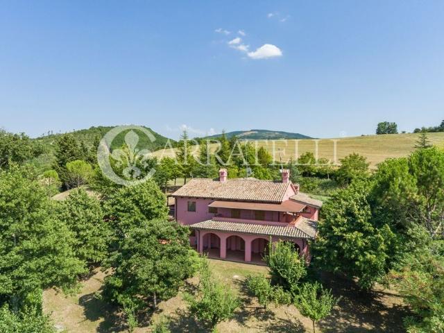 Prestigiosa villa di 500 mq in vendita Fermignano, Italia