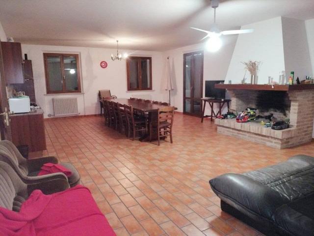 Prestigiosa villa di 523 mq in vendita, STRADA PIRANO, Tavullia, Marche