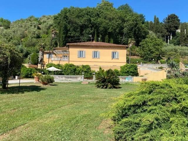 Prestigiosa villa di 526 mq in vendita, Strada Statale dell'Abetone e del Brennero, Pisa, Toscana