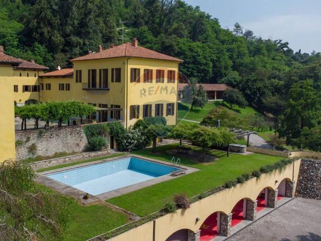Prestigiosa villa di 606 mq in vendita via Splee, 3, Pombia, Piemonte