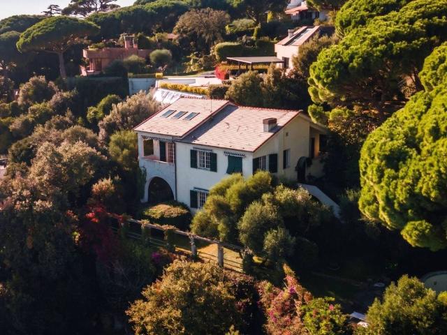 Prestigiosa villa di 645 mq in vendita Strada Privata Delle Vignazze, 6, Arenzano, Liguria
