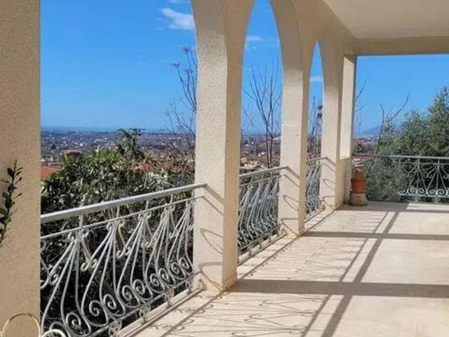 Prestigiosa villa di 670 mq in vendita Via Roma No Number, Montignoso, Massa Carrara, Toscana