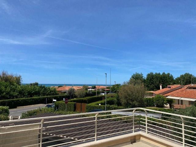 Prestigiosa villa di 70 mq in vendita, Via Marte, Ladispoli, Lazio