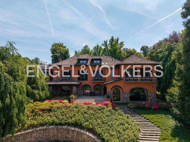 Esclusiva villa in vendita Via Generale Antonio Cantore, Varese, Lombardia